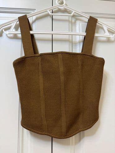 H&M qadın topu - Model: qalın bantlı, kvadrat dekolteli, korset lalafo.az -da H&M qadın topu - Model: qalın bantlı, kvadrat dekolteli, korset