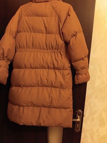 Qadınlar üçün uzun şişmə palto - Rəng: isti karamel/qəhvəyi - Model lalafo.az -da Qadınlar üçün uzun şişmə palto - Rəng: isti karamel/qəhvəyi - Model