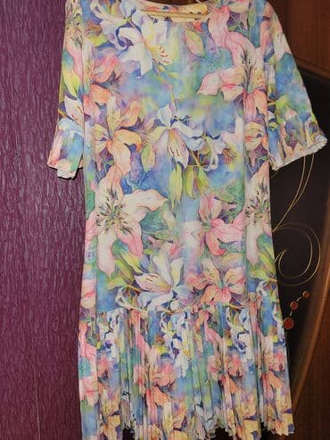 Qadın paltarı – çiçək naxışlı, yarımşəffaf effektli yüngül parça - lalafo.az -da Qadın paltarı – çiçək naxışlı, yarımşəffaf effektli yüngül parça -