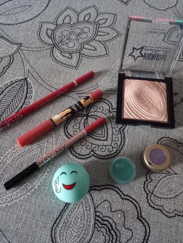 Kosmetik dəst, 7 məhsul, İşlənmiş, Pulsuz çatdırılma lalafo.az -da Kosmetik dəst, 7 məhsul, İşlənmiş, Pulsuz çatdırılma