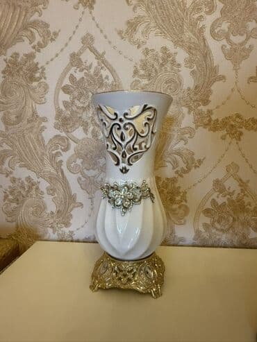 Bir vaza, Keramika lalafo.az -da Bir vaza, Keramika