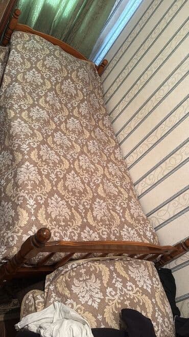 Təknəfərlik çarpayı, Bazasız, Matras ilə, Siyirməsiz lalafo.az -da Təknəfərlik çarpayı, Bazasız, Matras ilə, Siyirməsiz