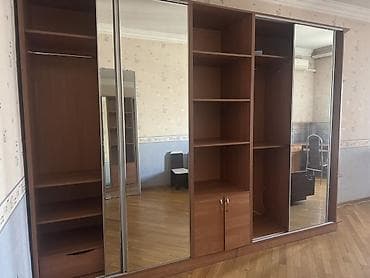 3 qapılı, Güzgülü, Qəhvəyi, Digər material, Kupe, Düz dolab lalafo.az -da 3 qapılı, Güzgülü, Qəhvəyi, Digər material, Kupe, Düz dolab