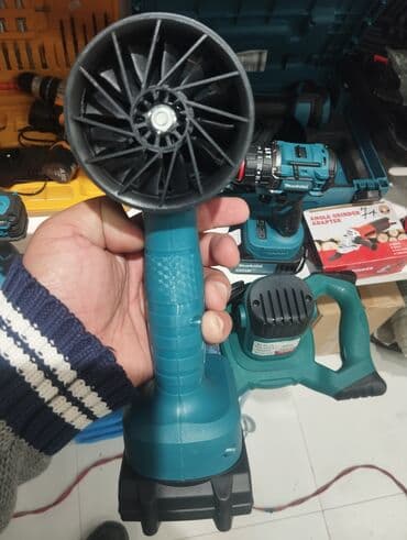 Hava vuranlar: Akku ilə işləyən əl ventilyatoru / üfürücü - Güc mənbəyi: 48Vf lalafo.az -da — 3 Hava vuranlar: Akku ilə işləyən əl ventilyatoru / üfürücü - Güc mənbəyi: 48Vf — 3