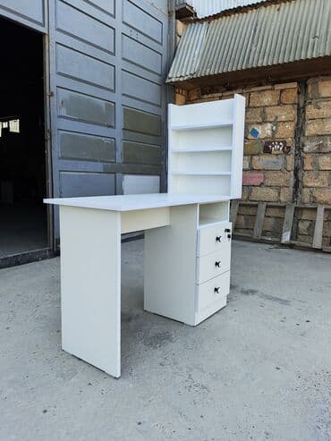 Столы для директора на заказ: Ağ rəngli funksional manikür masası - Üst hissədə üç səviyyəli açıq at lalafo.az — 2 Столы для директора на заказ: Ağ rəngli funksional manikür masası - Üst hissədə üç səviyyəli açıq — 2