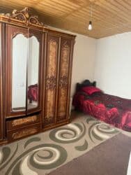 Ramani Şuşa Qesebesin de 2 otaqli adelni heyet evi kiraye verilir ici lalafo.az -da Ramani Şuşa Qesebesin de 2 otaqli adelni heyet evi kiraye verilir ici