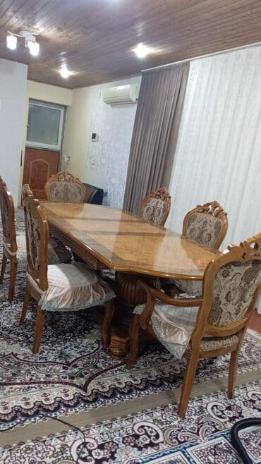 Qonaq otağı üçün, İşlənmiş, Kvadrat masa, 6 stul lalafo.az -da Qonaq otağı üçün, İşlənmiş, Kvadrat masa, 6 stul