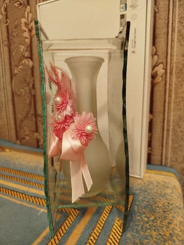 Hədiyyəlik suvenir vaza .Şüsə Dekor stolustu bəzək kimi istifadə lalafo.az -da Hədiyyəlik suvenir vaza .Şüsə Dekor stolustu bəzək kimi istifadə
