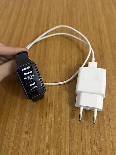 Смарт браслеты, Huawei, Водонепроницаемый, цвет - Черный at lalafo.az Смарт браслеты, Huawei, Водонепроницаемый, цвет - Черный