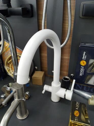 Mətbəx üçün ağ rəngli qarışdırıcı kran - Minimalist dizayn, mat ağ lalafo.az -da Mətbəx üçün ağ rəngli qarışdırıcı kran - Minimalist dizayn, mat ağ