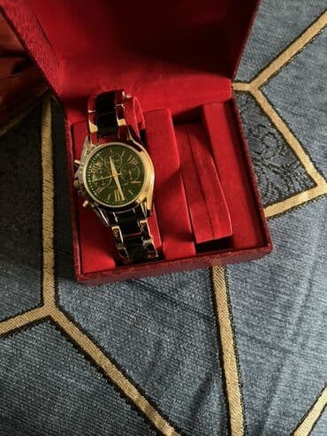 Kişi qol saatı - Klassik dizaynlı analog saat - Qara-yaşıl siferblat lalafo.az -da Kişi qol saatı - Klassik dizaynlı analog saat - Qara-yaşıl siferblat