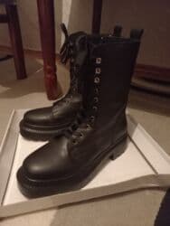 Bot trendyoldan sifaris verilib boyuk oldugu ucun satilir, endirimle lalafo.az -da Bot trendyoldan sifaris verilib boyuk oldugu ucun satilir, endirimle