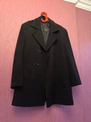 Qara rəngli, klassik kişi palltosu - Model: ikiqat düyməli lalafo.az -da Qara rəngli, klassik kişi palltosu - Model: ikiqat düyməli