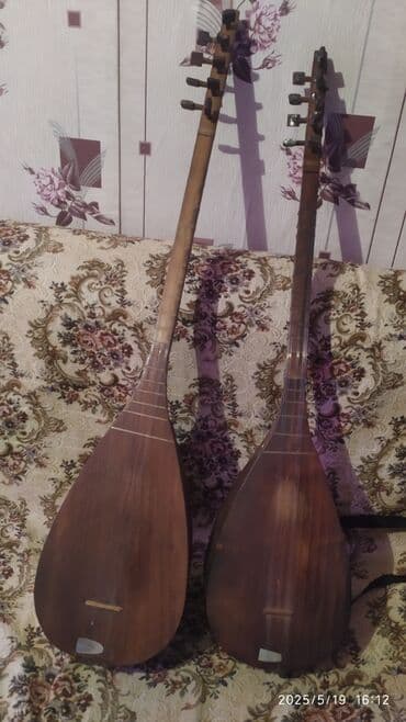 Kamança: Saz tam işlək vəziyyətdədir
sinə yaxşı işləyir lalafo.az -da — 2 Kamança: Saz tam işlək vəziyyətdədir
sinə yaxşı işləyir — 2