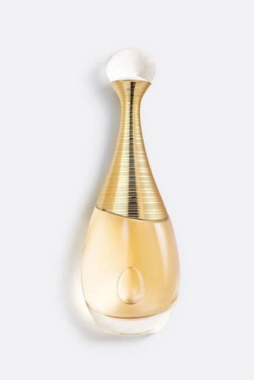 Dior J’adore Eau de Parfum – qadın ətiri Təsvir: - Konsentrasiya: Eau lalafo.az -da Dior J’adore Eau de Parfum – qadın ətiri Təsvir: - Konsentrasiya: Eau