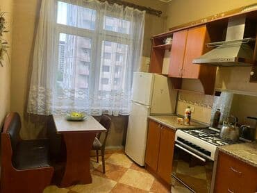 Narimanov metrosuna yaxın mesafədə . parkın arxa tərəfində 2 otaqlı ev lalafo.az -da Narimanov metrosuna yaxın mesafədə . parkın arxa tərəfində 2 otaqlı ev