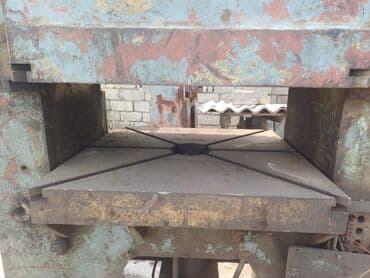 пресс чоп сатам: Pres aparatı 150 tonluq.stolu 1mx1m.Press avadanlıq at lalafo.az — 2 пресс чоп сатам: Pres aparatı 150 tonluq.stolu 1mx1m.Press avadanlıq — 2