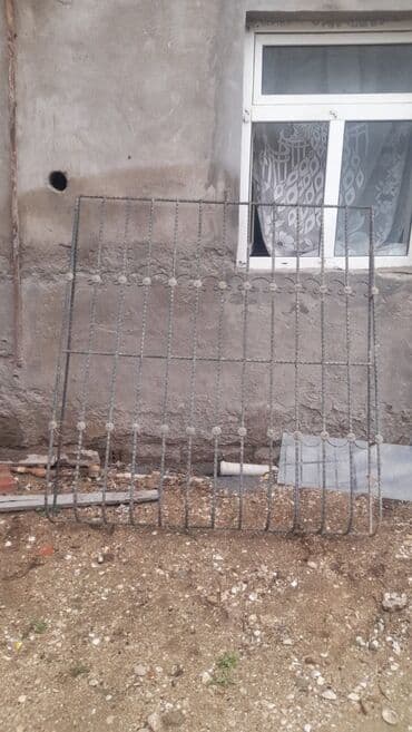 Az istifadə olunmuş dəmir barmaqlıq. Möhkəm dəmirdən hazırlanıb. 70 lalafo.az -da Az istifadə olunmuş dəmir barmaqlıq. Möhkəm dəmirdən hazırlanıb. 70