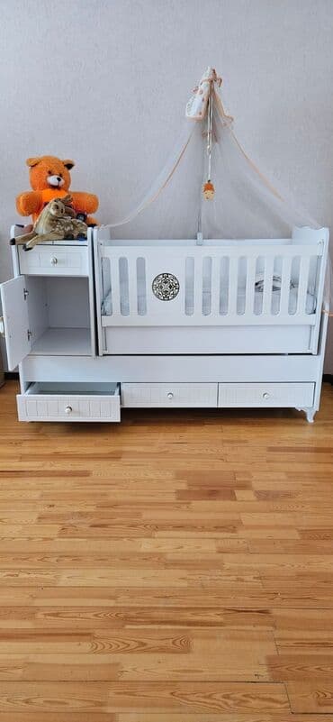 Oğlan və qız üçün, Beşik lalafo.az -da Oğlan və qız üçün, Beşik