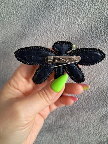 Цепочки: Əl işidi. Təzədi.Qara rəngdə, boncuqlarla bəzədilmiş buqələmun formalı at lalafo.az — 5 Цепочки: Əl işidi. Təzədi.Qara rəngdə, boncuqlarla bəzədilmiş buqələmun formalı — 5