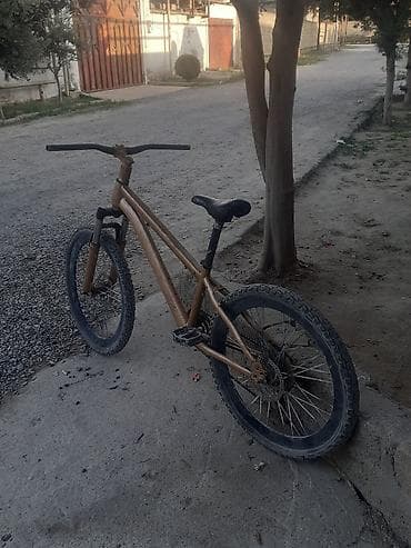 Qızılı rəng 24 lük tormuzlar yoxdu 65dən aşagı var Xüsusiyyətlər: - lalafo.az -da — 4 Qızılı rəng 24 lük tormuzlar yoxdu 65dən aşagı var Xüsusiyyətlər: - — 4