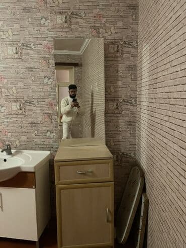 Güzgülü lalafo.az -da Güzgülü