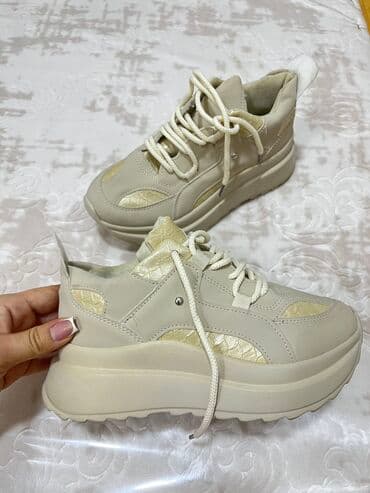 Ölçü: 36, Yeni lalafo.az -da Ölçü: 36, Yeni