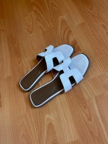 2-3 defe geynmsem. 38-39 olcu. Men 38geynrem ama bele almwdm yani lalafo.az -da 2-3 defe geynmsem. 38-39 olcu. Men 38geynrem ama bele almwdm yani