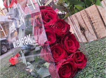 🔴 7 Qızılgul səbətin üzərində istənilən yazı çapı ilə - 30₼ 🌐 Ün lalafo.az -da 🔴 7 Qızılgul səbətin üzərində istənilən yazı çapı ilə - 30₼ 🌐 Ün