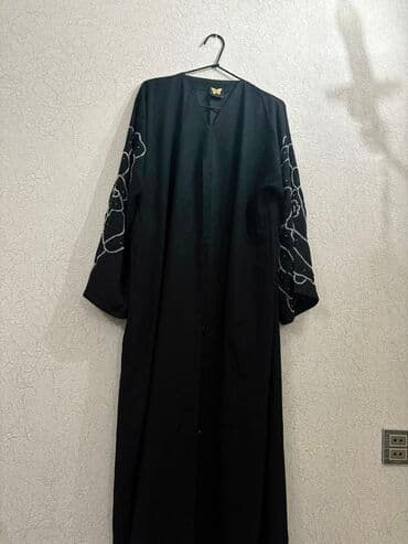 Abaya,Dubaidan getirilib. Yenidir. Olcu - S/M lalafo.az -da Abaya,Dubaidan getirilib. Yenidir. Olcu - S/M