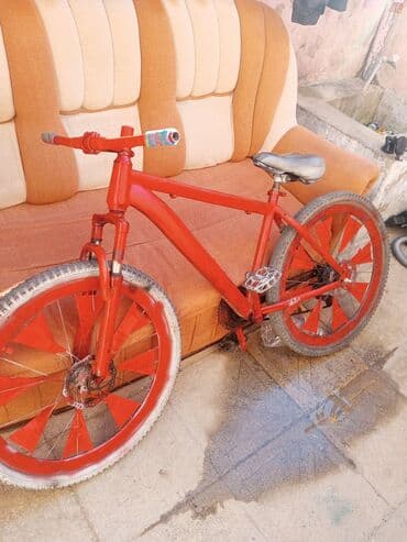 Şəhər/əhəngarə ərazidə sürüş üçün uyğun, fərqli dizaynlı tək sürətli lalafo.az -da Şəhər/əhəngarə ərazidə sürüş üçün uyğun, fərqli dizaynlı tək sürətli