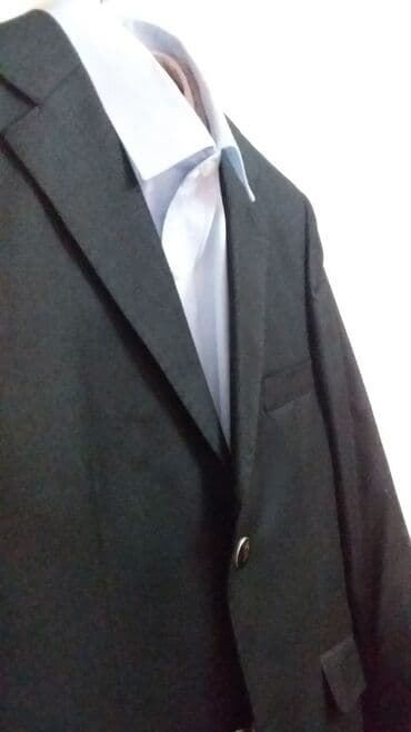 Kostyum 46 ölçü .Tünd qara rəng .Şalvarı da var.Geyinilməyib,əla lalafo.az -da Kostyum 46 ölçü .Tünd qara rəng .Şalvarı da var.Geyinilməyib,əla