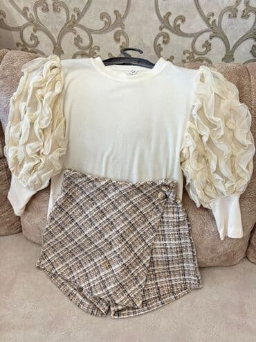 Usaq ucun geyim desti 2 defe geyinilib.
9-10 yas sortikli yubkadir lalafo.az -da Usaq ucun geyim desti 2 defe geyinilib.
9-10 yas sortikli yubkadir