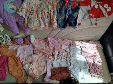 Yeni doğulmuş qız uşağı üçün geyimler (0-6ay arası) payız və qış lalafo.az -da Yeni doğulmuş qız uşağı üçün geyimler (0-6ay arası) payız və qış