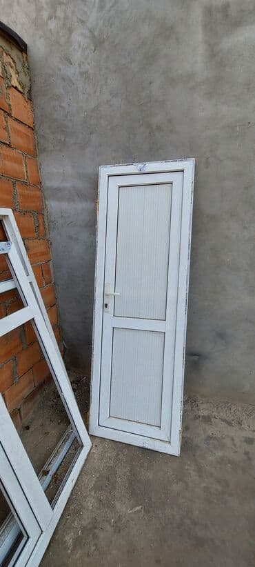 Оконные карнизы: Qosa suse buzlu karicniviye qosa acilan setkalarida var cox keyfiyetli at lalafo.az — 7 Оконные карнизы: Qosa suse buzlu karicniviye qosa acilan setkalarida var cox keyfiyetli — 7