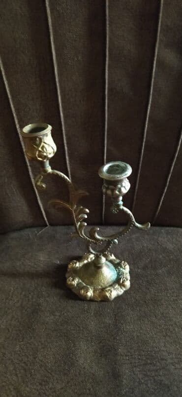 Məhsul: İki şamlı dekorativ şamdan Bürüncdən hazırlanıb,qədimi 2 yerli lalafo.az -da Məhsul: İki şamlı dekorativ şamdan Bürüncdən hazırlanıb,qədimi 2 yerli