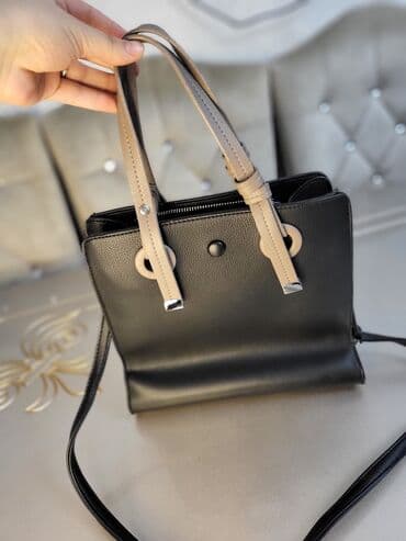 Heç istifadə olunmayıb heç bir defekti yoxdu.20 azn satılır. baha lalafo.az -da Heç istifadə olunmayıb heç bir defekti yoxdu.20 azn satılır. baha