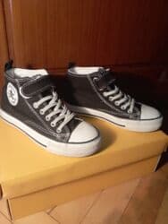 Qiymət 5 manat . ölçüsü 33 vəziyyəti yaxşı lalafo.az -da Qiymət 5 manat . ölçüsü 33 vəziyyəti yaxşı