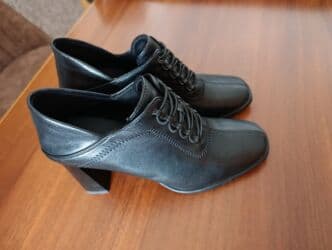 Tuflilər, Ölçü: 36, rəng - Qara, İşlənmiş lalafo.az -da Tuflilər, Ölçü: 36, rəng - Qara, İşlənmiş