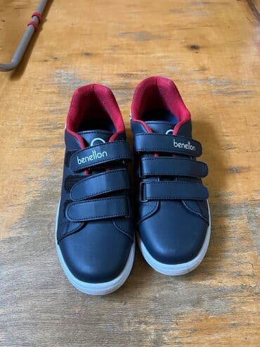 United Colors of Benetton, Ölçü: 37, rəng - Göy, İşlənmiş lalafo.az -da United Colors of Benetton, Ölçü: 37, rəng - Göy, İşlənmiş