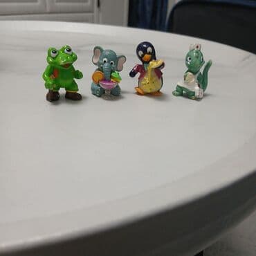 AZE: Köhnə Kinder Sürpriz oyuncaqları. Yüksək keyfiyyətli və ağırdır lalafo.az -da AZE: Köhnə Kinder Sürpriz oyuncaqları. Yüksək keyfiyyətli və ağırdır