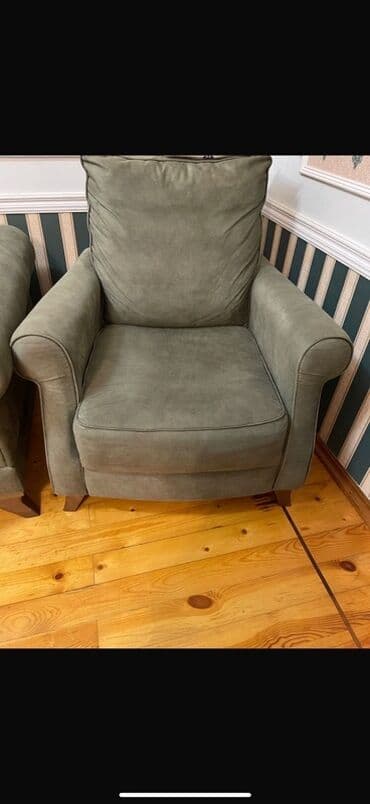 Divan, Divan, Bazasız, Açılmayan lalafo.az -da Divan, Divan, Bazasız, Açılmayan