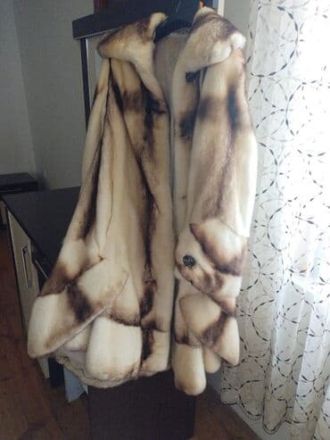 Təsvir: - Qadın üçün xəz palton - Rəng: krem-ağ fon üzərində lalafo.az -da Təsvir: - Qadın üçün xəz palton - Rəng: krem-ağ fon üzərində