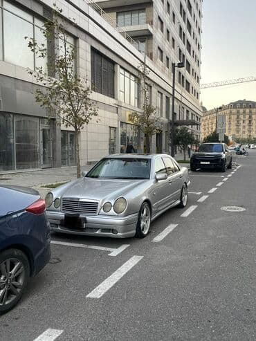 Mercedes-Benz E 320: 3.2 l | 1999 il Sedan lalafo.az -da Mercedes-Benz E 320: 3.2 l | 1999 il Sedan