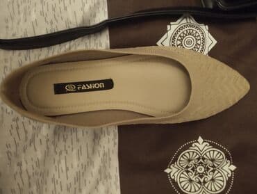 Tuflilər, Ölçü: 39, Yeni lalafo.az -da Tuflilər, Ölçü: 39, Yeni