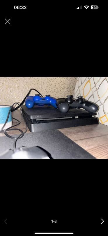PlayStation 4 slim ustundə 2 dualsok verilir kabelləri hamsı yerində 1 lalafo.az -da PlayStation 4 slim ustundə 2 dualsok verilir kabelləri hamsı yerində 1