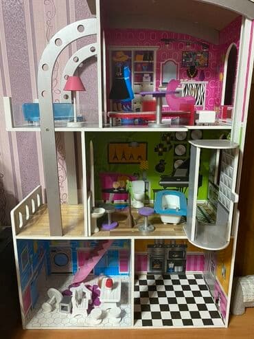 Böyük ölçülü taxta kukla evi - 3 mərtəbə, çoxsaylı otaqlar: salon lalafo.az -da Böyük ölçülü taxta kukla evi - 3 mərtəbə, çoxsaylı otaqlar: salon