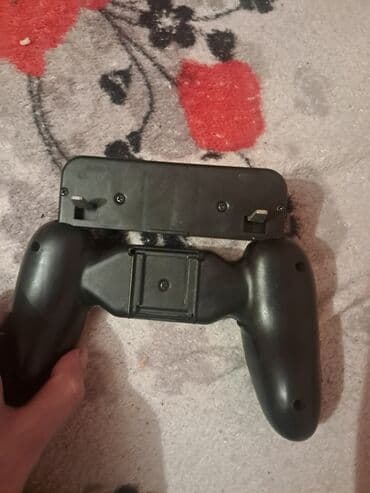 Məhsul: Universal mobil oyun tutacağı (gamepad qolu) Təsvir: - lalafo.az -da Məhsul: Universal mobil oyun tutacağı (gamepad qolu) Təsvir: -