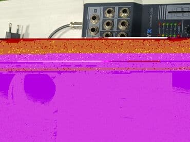 Səs kartları: Vonyx VMM-K602 kompakt audio mikser Xüsusiyyətlər: - 4 ədəd MIC/LINE lalafo.az -da — 3 Səs kartları: Vonyx VMM-K602 kompakt audio mikser Xüsusiyyətlər: - 4 ədəd MIC/LINE — 3