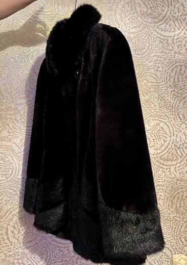 Kürk, M, rəng - Qara lalafo.az -da Kürk, M, rəng - Qara